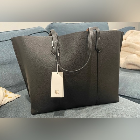 Tory Burch Perry Leather Shopper Tote Bag - Picture 3 of 9